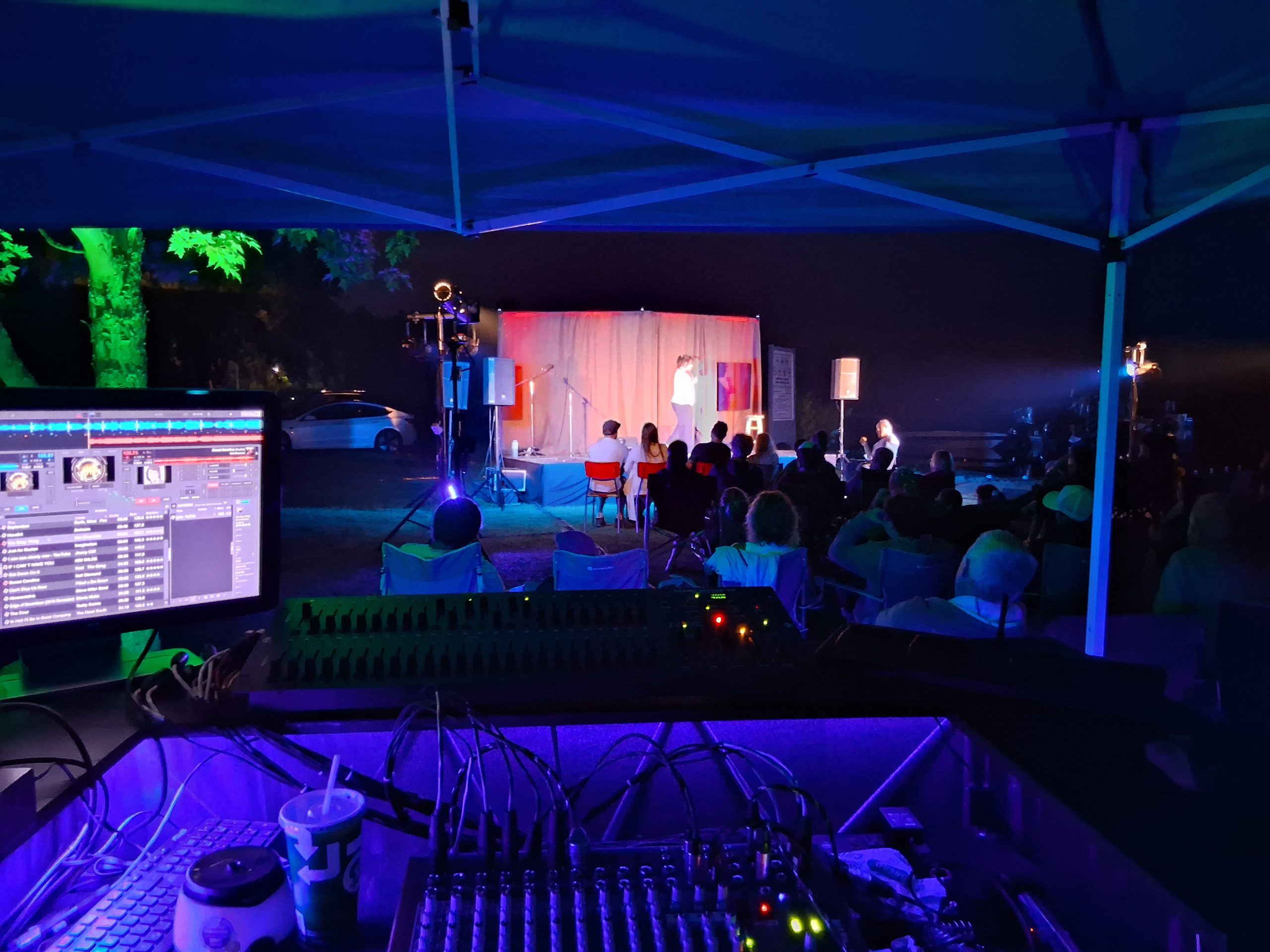 Sonorisation événementiel pour spectacle d’une chanteuse sur scène