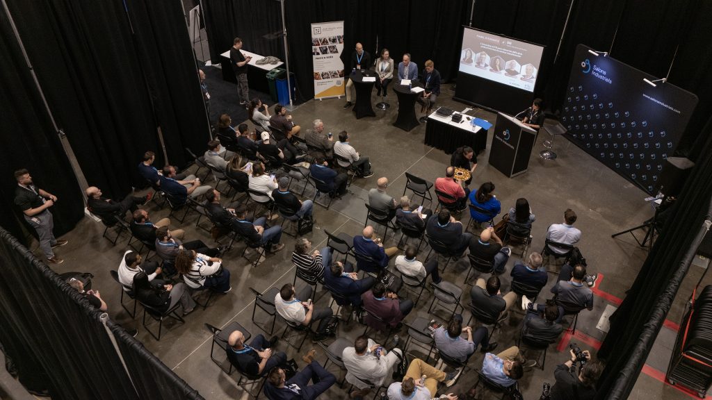 Sonorisation événementiel pour conférence avec Pierre-Olivier Zappa de TVA